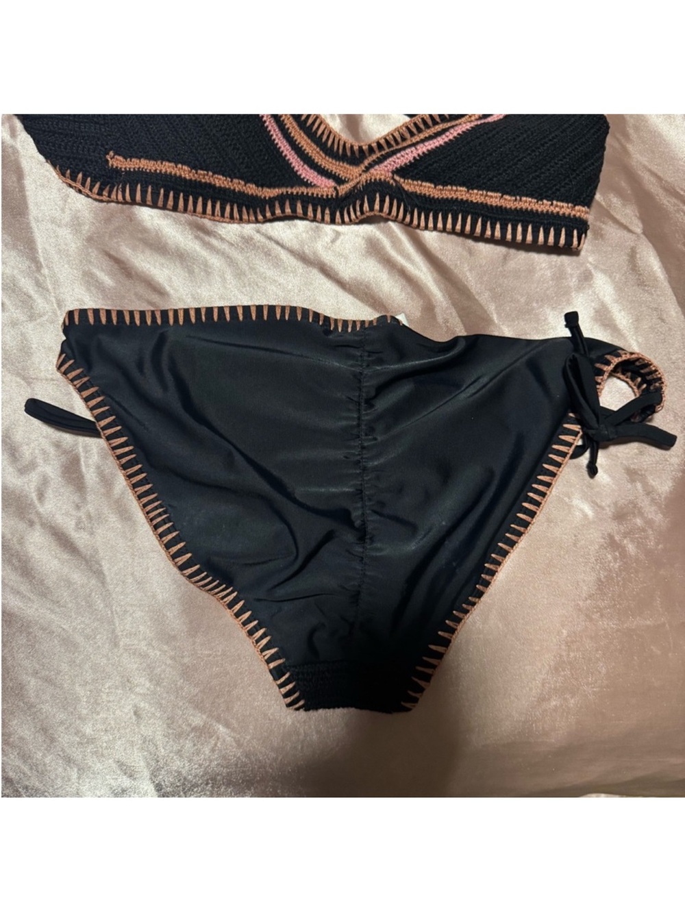Bathing suits bundle - Picture 9 of 10